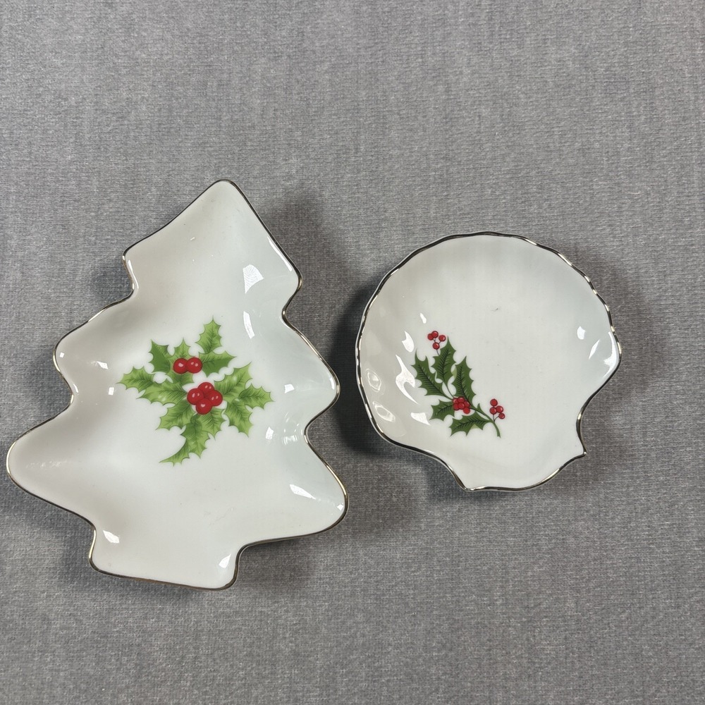 Vintage Christmas Tree & Seashell Shaped Dishes Set of 2 Gold Accent Japan